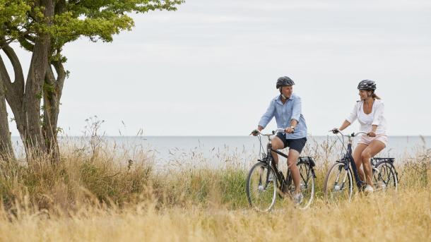 Couple cycling near Nysted on Lolland