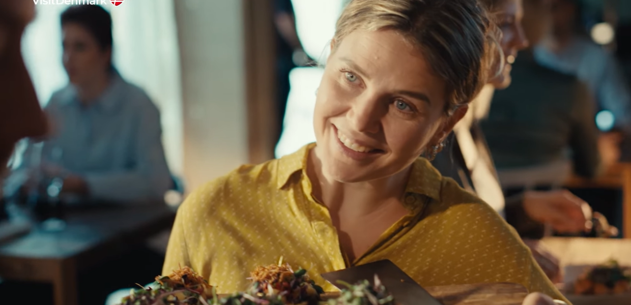 Don't be a tourist, be an explorist