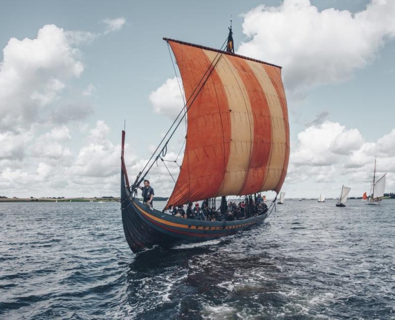 Vikingeskib på Roskilde Fjord
